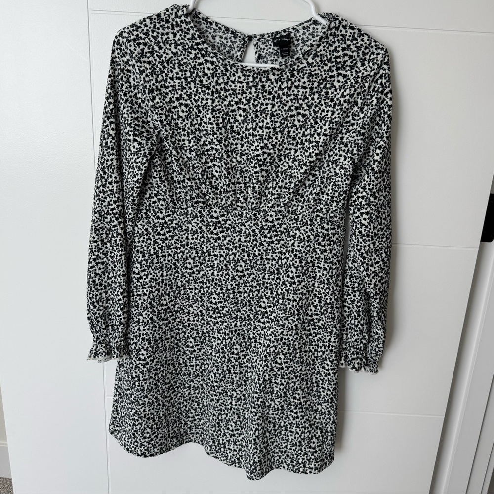 art class Black and White Long Sleeve Printed Girls Dress